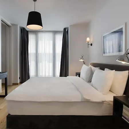 X Flats Taksim Apartment *
