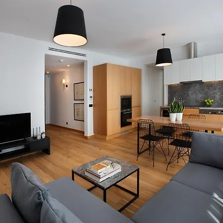 X Flats Taksim Apartment *