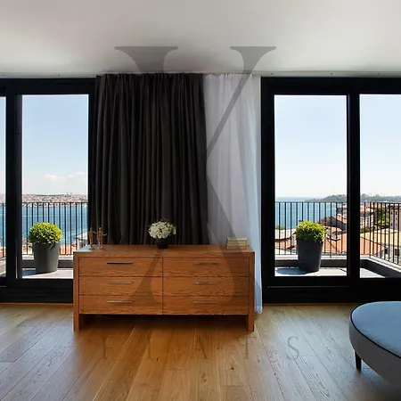 X Flats Taksim Apartment *